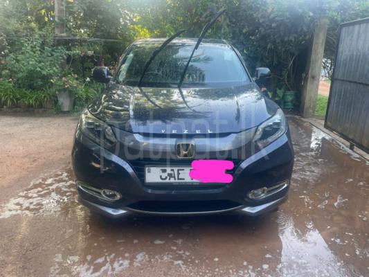 Honda Vezel 2014 - භාවිතා කරන ලද SUV රථය sale in Sri Lanka - patpat.lk