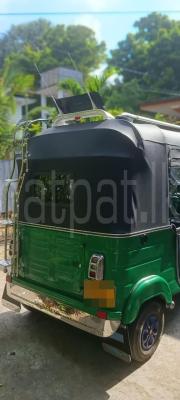 Bajaj 2 stroke 2005 - Used Three wheeler sale in Sri Lanka - patpat.lk
