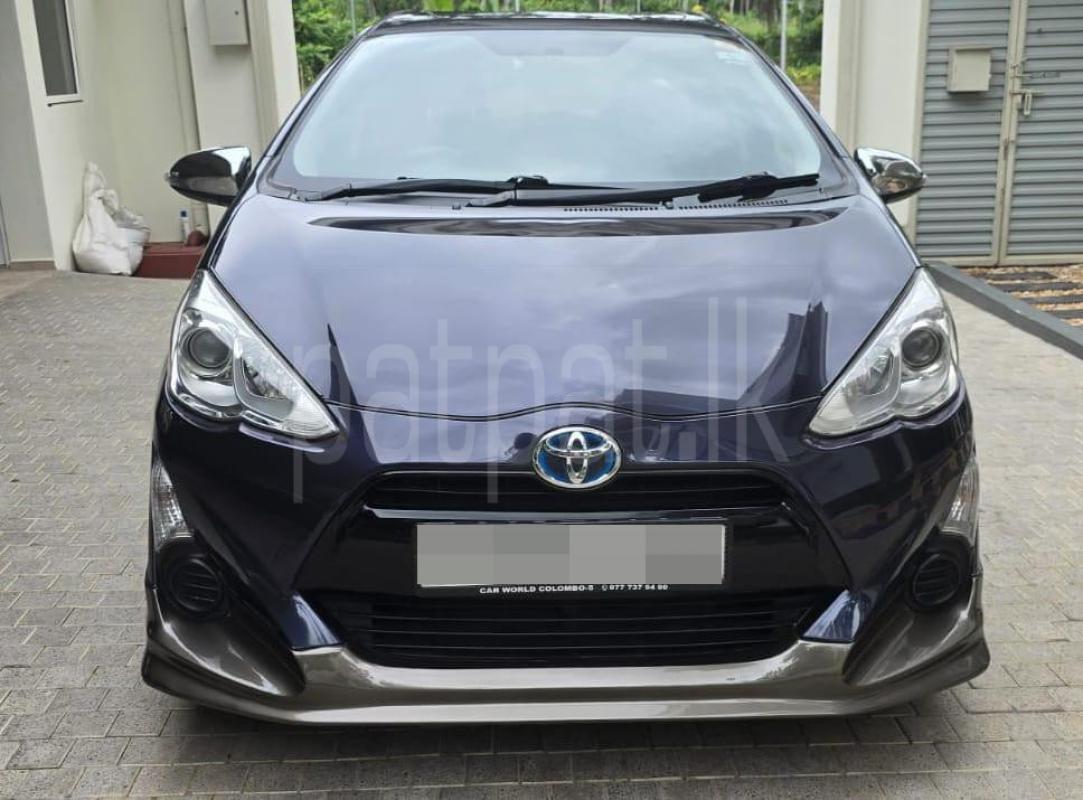 Toyota Aqua 2016 - பயன்படுத்தப்பட்டது கார் sale in Sri Lanka - patpat.lk