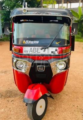 Bajaj 4 stroke 2015 - Used Three wheeler sale in Sri Lanka - patpat.lk