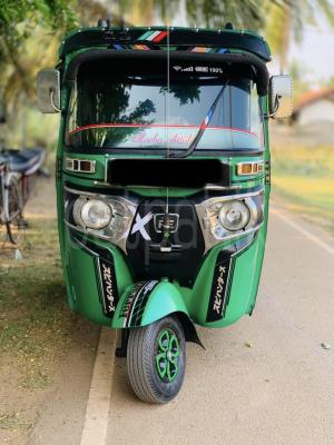 Bajaj 4 stroke 2014 - භාවිතා කරන ලද ත්‍රිරෝද රථය sale in Sri Lanka - patpat.lk