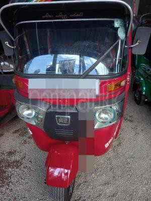 Bajaj Three Wheel 2016 - භාවිතා කරන ලද ත්‍රිරෝද රථය sale in Sri Lanka - patpat.lk