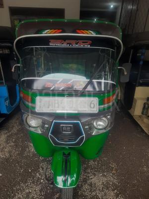 Bajaj Three Wheel 2016 - Used Three wheeler sale in Sri Lanka - patpat.lk
