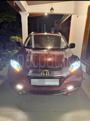 Honda Vezel 2014 - Used SUV sale in Sri Lanka - patpat.lk