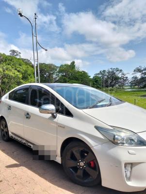 Toyota Prius 2012 - Used Car sale in Sri Lanka - patpat.lk