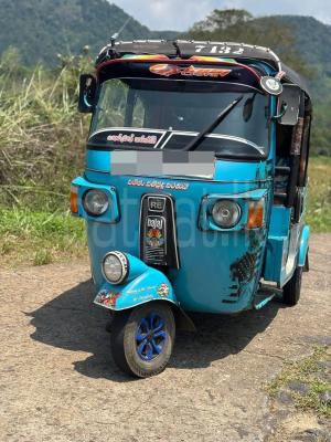Bajaj Three Wheel 2012