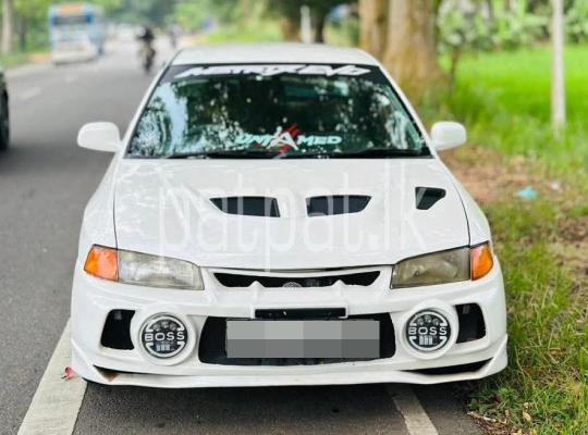 Mitsubishi Lancer 1990