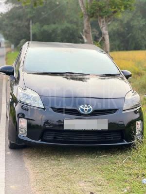 Toyota Prius 2011 - භාවිතා කරන ලද කාර් sale in Sri Lanka - patpat.lk