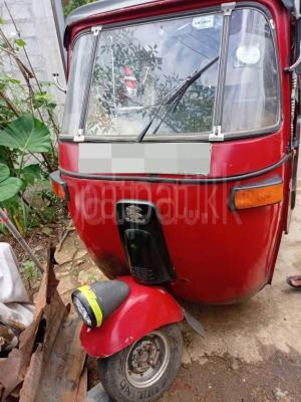Bajaj 2 stroke 2005 -  முச்சக்கர வண்டி sale in Sri Lanka - patpat.lk