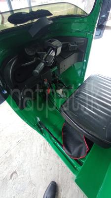 Bajaj Three Wheel 2012
