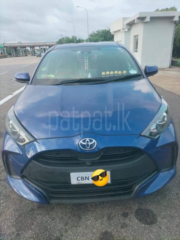 Toyota Yaris 2023 -  කාර් sale in Sri Lanka - patpat.lk