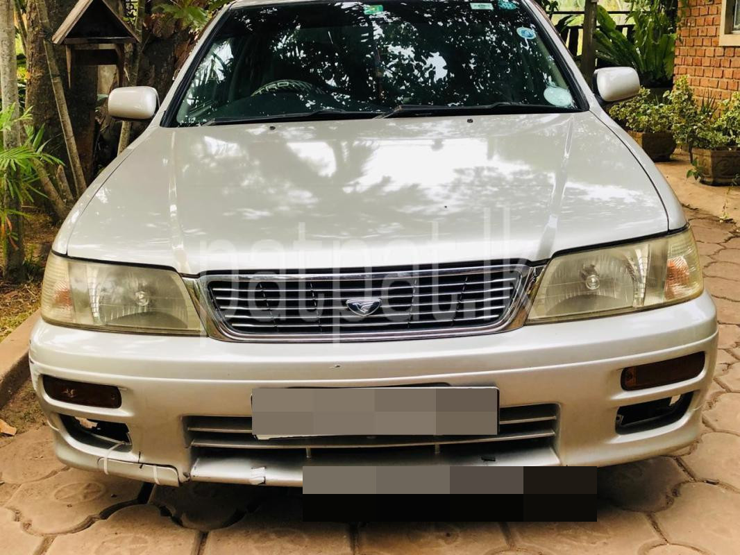 Nissan Bluebird 1998 -  கார் sale in Sri Lanka - patpat.lk