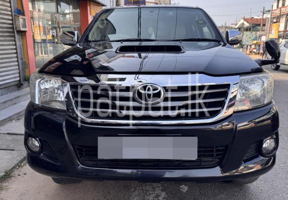 Double Cab Toyota Hilux for Rent