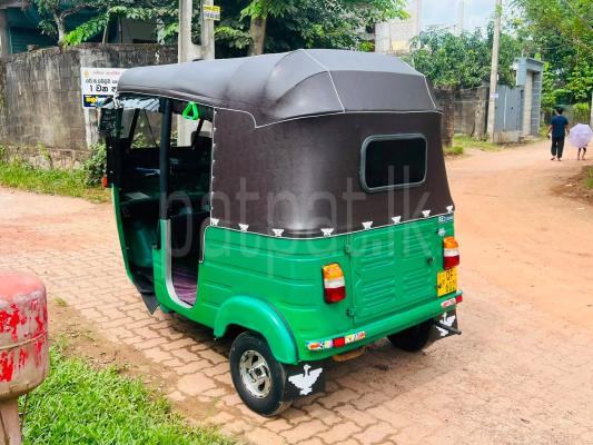 Bajaj Three Wheel 2006 -  ත්‍රිරෝද රථය sale in Sri Lanka - patpat.lk