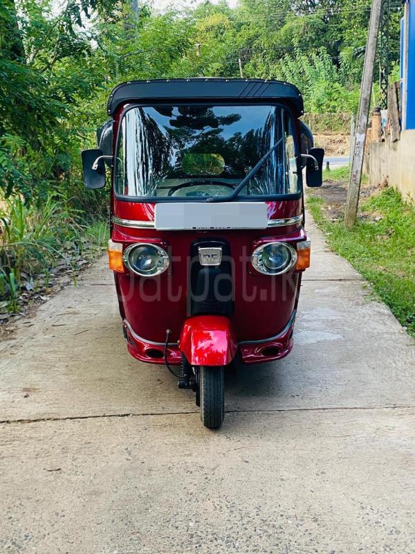 Bajaj 4 stroke 2016 -  Three wheeler sale in Sri Lanka - patpat.lk