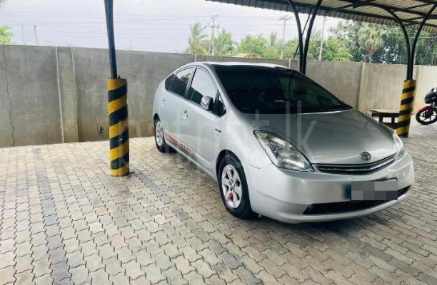 Toyota Prius 2013 - Used Car sale in Sri Lanka - patpat.lk