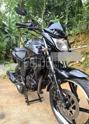 Yamaha FZ 2015 - භාවිතා කරන ලද බයිසිකලය sale in Sri Lanka - patpat.lk