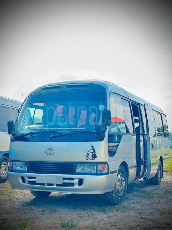 Toyota Coaster 1999 - பயன்படுத்தப்பட்டது பஸ் sale in Sri Lanka - patpat.lk
