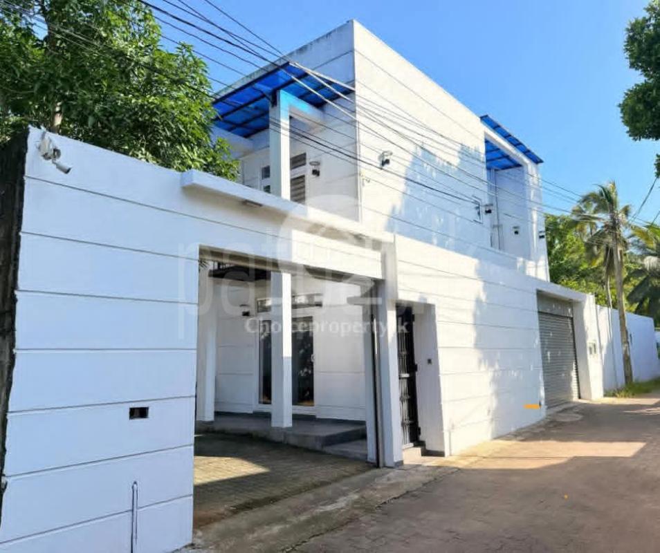 House for Sale in Battaramulla
