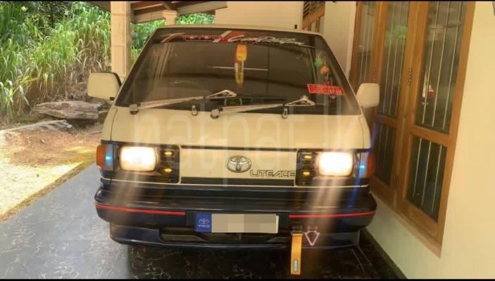 Toyota LITE ACE  1990 - භාවිතා කරන ලද වෑන් රථය sale in Sri Lanka - patpat.lk