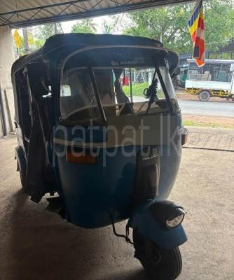 Bajaj 2 stroke 2006 - Used Three wheeler sale in Sri Lanka - patpat.lk