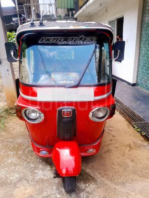 Bajaj 4 stroke 2012 - பயன்படுத்தப்பட்டது முச்சக்கர வண்டி sale in Sri Lanka - patpat.lk