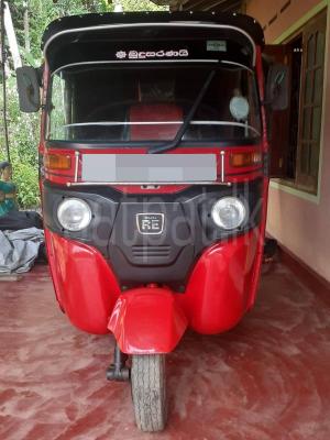 Bajaj 4 stroke 2018 - Used Three wheeler sale in Sri Lanka - patpat.lk
