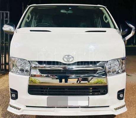 Toyota Hiace 2011 - Used Van sale in Sri Lanka - patpat.lk