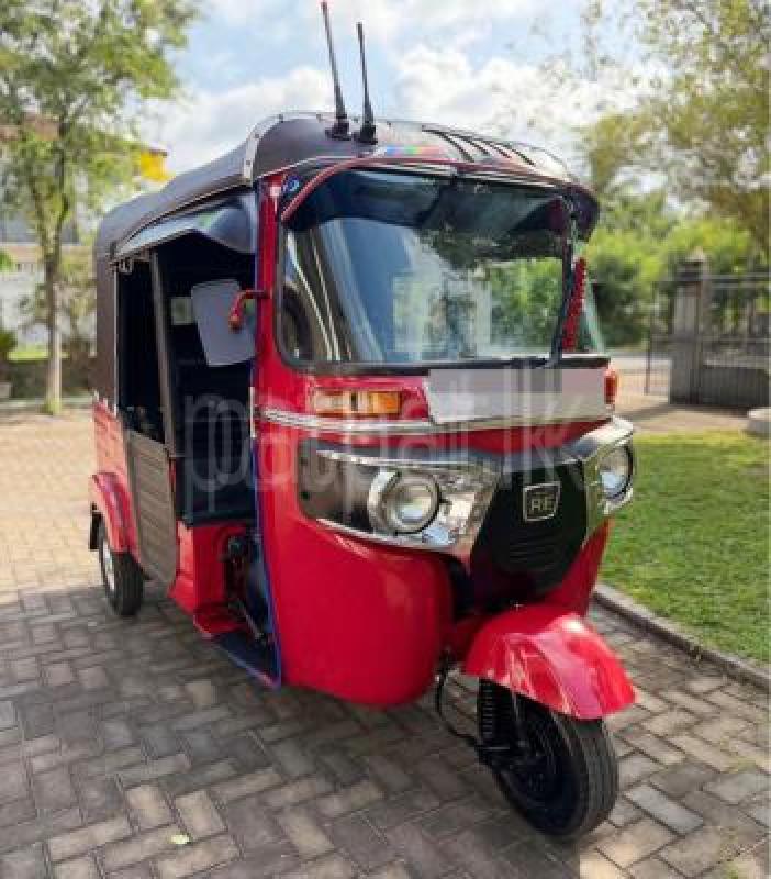Bajaj 4 stroke 2013 -  Three wheeler sale in Sri Lanka - patpat.lk
