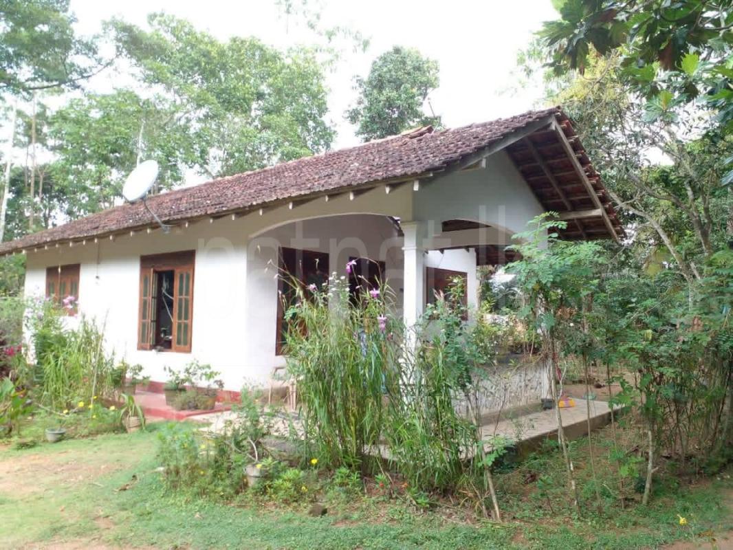 House for Sale in Baddegama