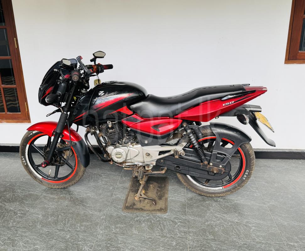 Bajaj Pulsar 2016 - Used Bike sale in Sri Lanka - patpat.lk