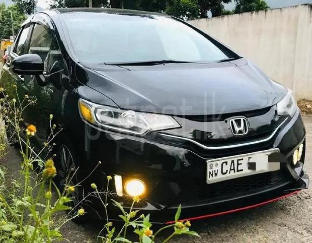 Honda Fit 2014 - භාවිතා කරන ලද කාර් sale in Sri Lanka - patpat.lk