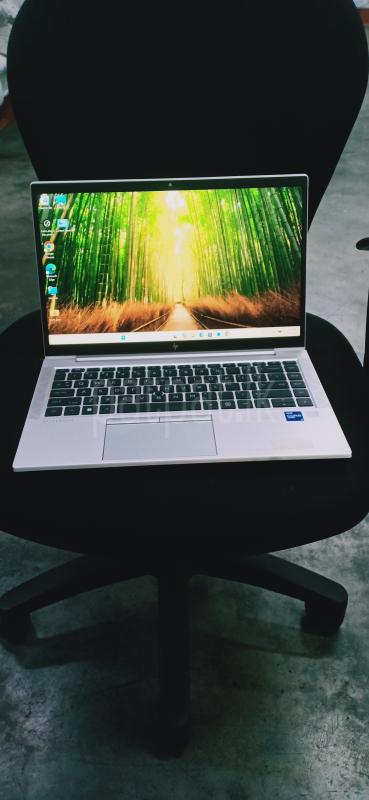 HP Elite Book 840Gb