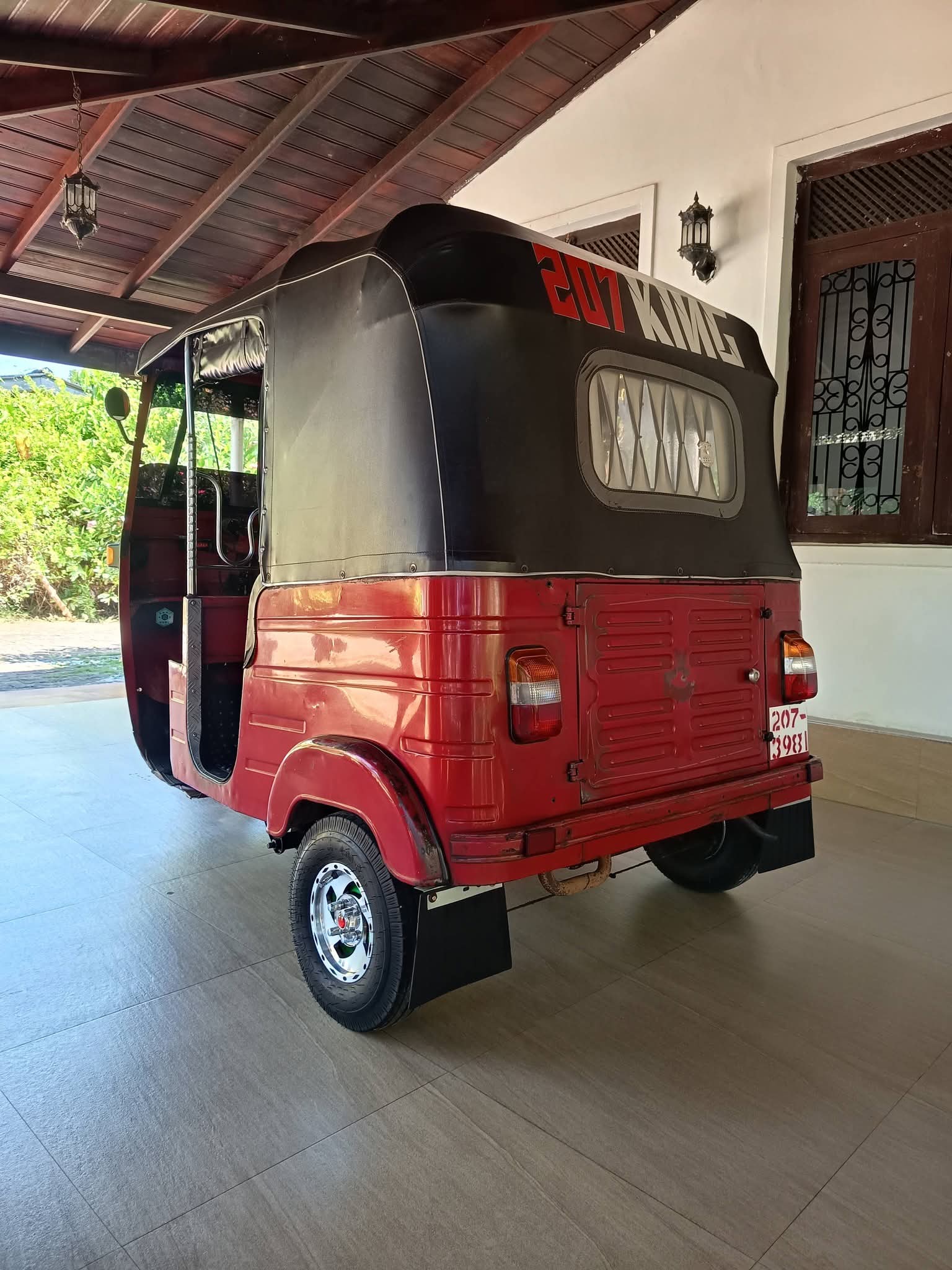 Bajaj Three Wheel 2000 - பயன்படுத்தப்பட்டது முச்சக்கர வண்டி sale in Sri Lanka - patpat.lk