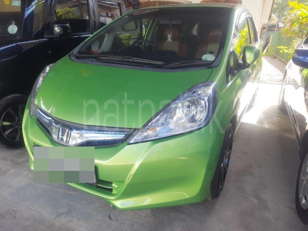Honda Fit 2010 - மறுசீரமைக்கப்பட்டது கார் sale in Sri Lanka - patpat.lk