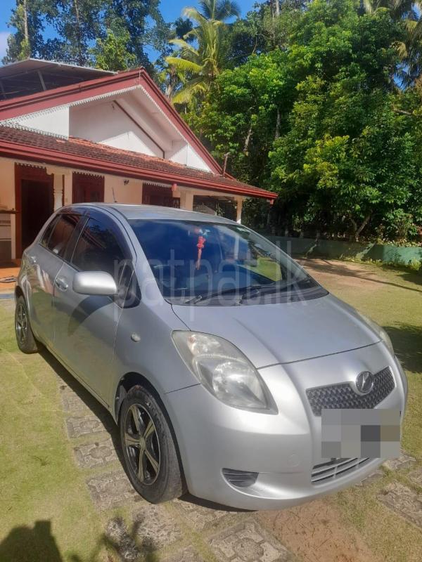 Toyota Vitz 2009 - பயன்படுத்தப்பட்டது கார் sale in Sri Lanka - patpat.lk
