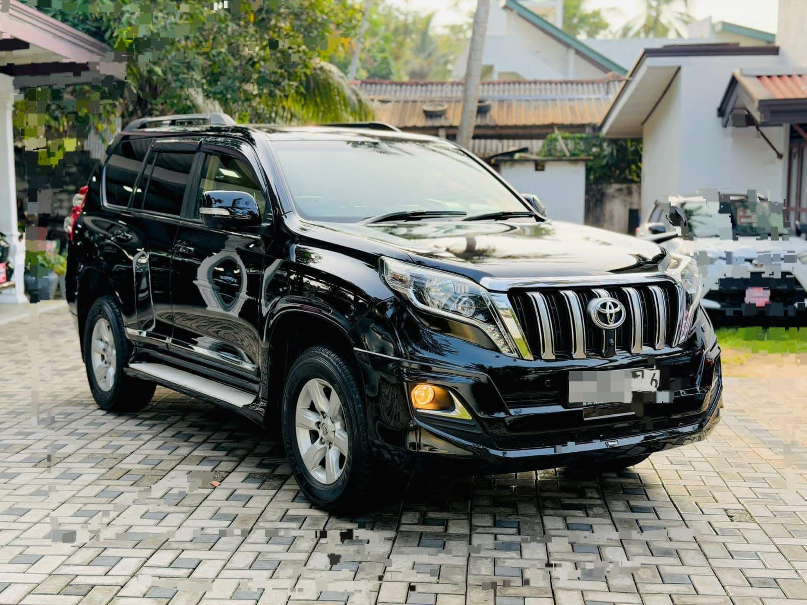 Toyota Land Cruiser Prado 2015 - භාවිතා කරන ලද SUV රථය sale in Sri Lanka - patpat.lk