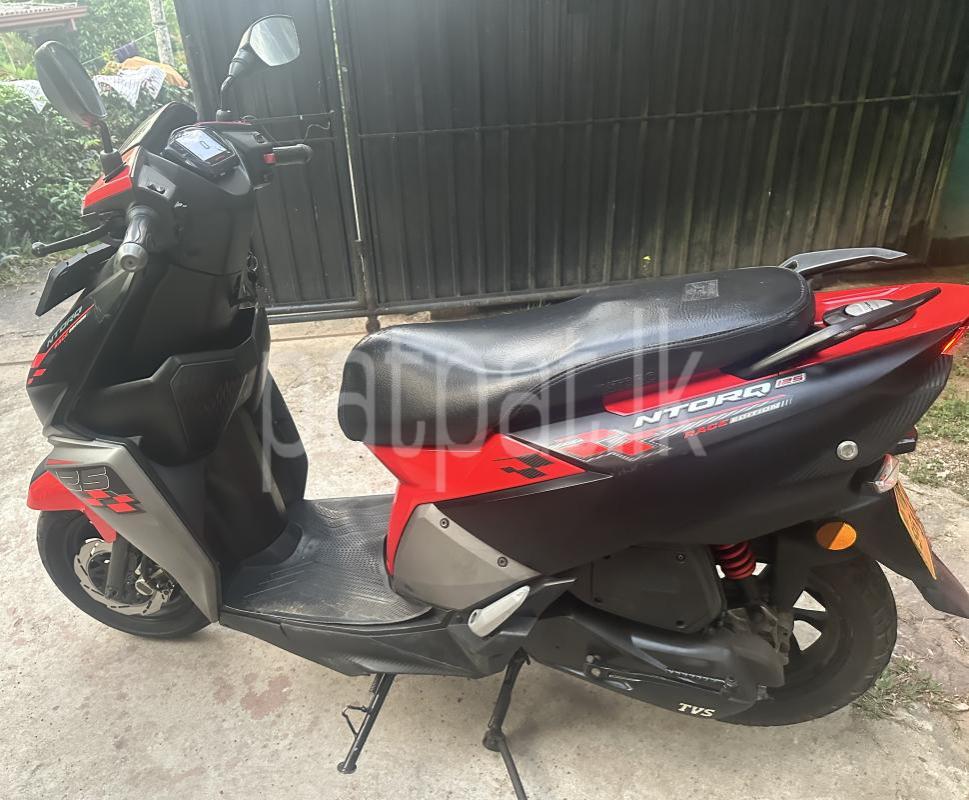 Advertisement image 6