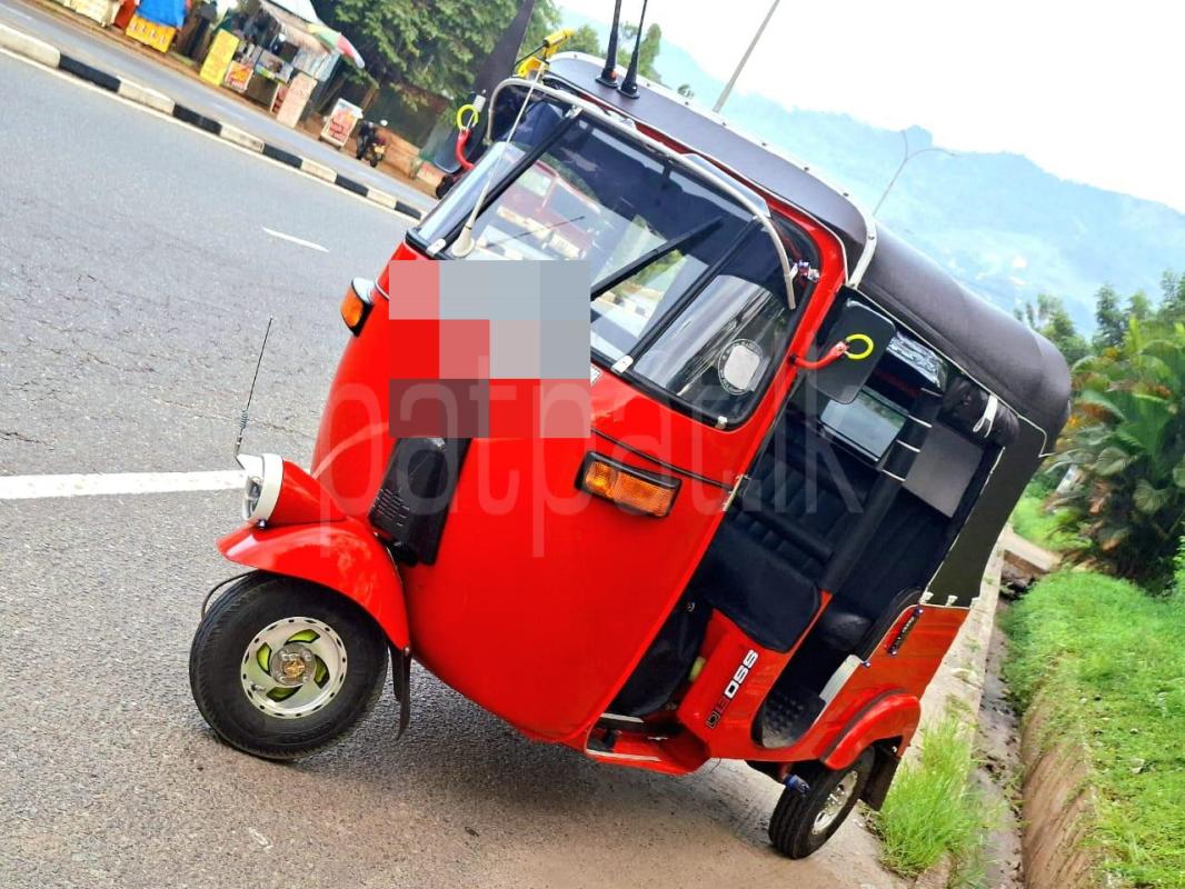 Bajaj Three Wheel 2002 - பயன்படுத்தப்பட்டது முச்சக்கர வண்டி sale in Sri Lanka - patpat.lk