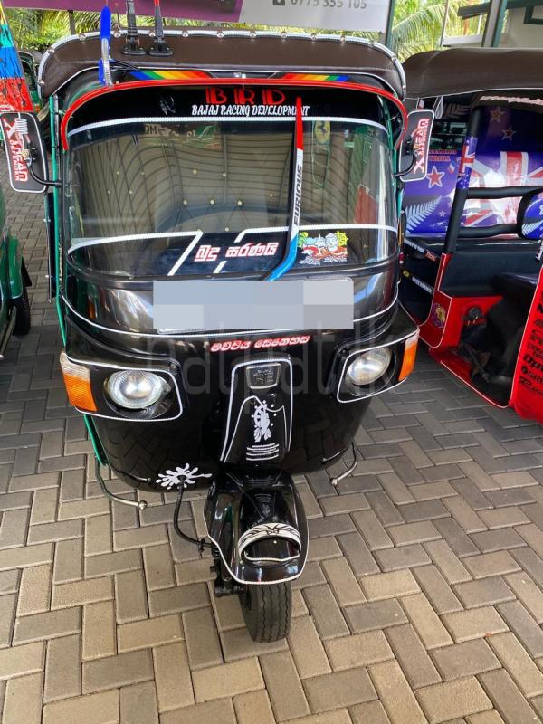 Bajaj 4 stroke 2014 - Used Three wheeler sale in Sri Lanka - patpat.lk