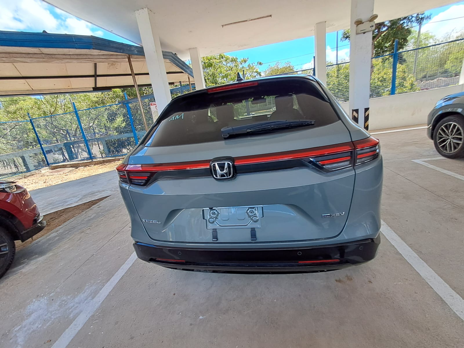 Honda Vezel 2025 - අලුත් SUV රථය sale in Sri Lanka - patpat.lk