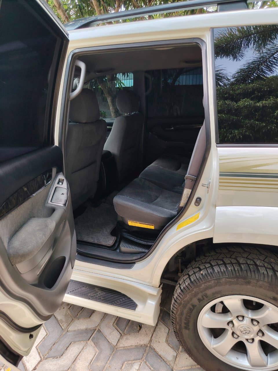 Toyota Land Cruiser Prado 2008 - Used SUV sale in Sri Lanka - patpat.lk
