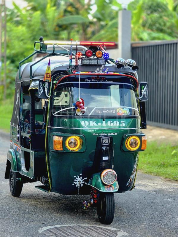 Bajaj Three Wheel 2007 - பயன்படுத்தப்பட்டது முச்சக்கர வண்டி sale in Sri Lanka - patpat.lk