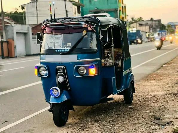 Bajaj Three Wheel 2011 - Used Three wheeler sale in Sri Lanka - patpat.lk