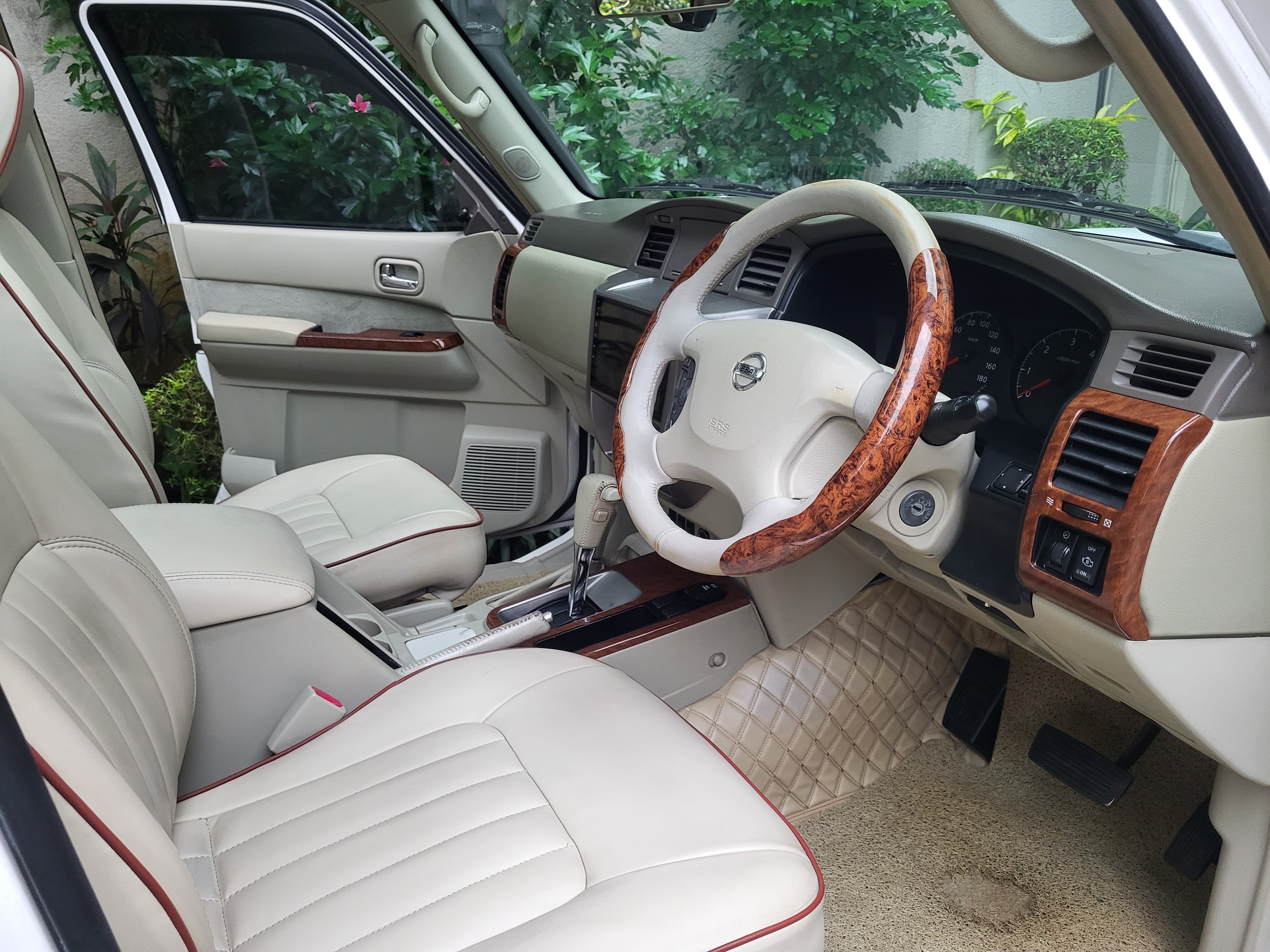 Nissan Patrol 2008 - பயன்படுத்தப்பட்டது SUV sale in Sri Lanka - patpat.lk