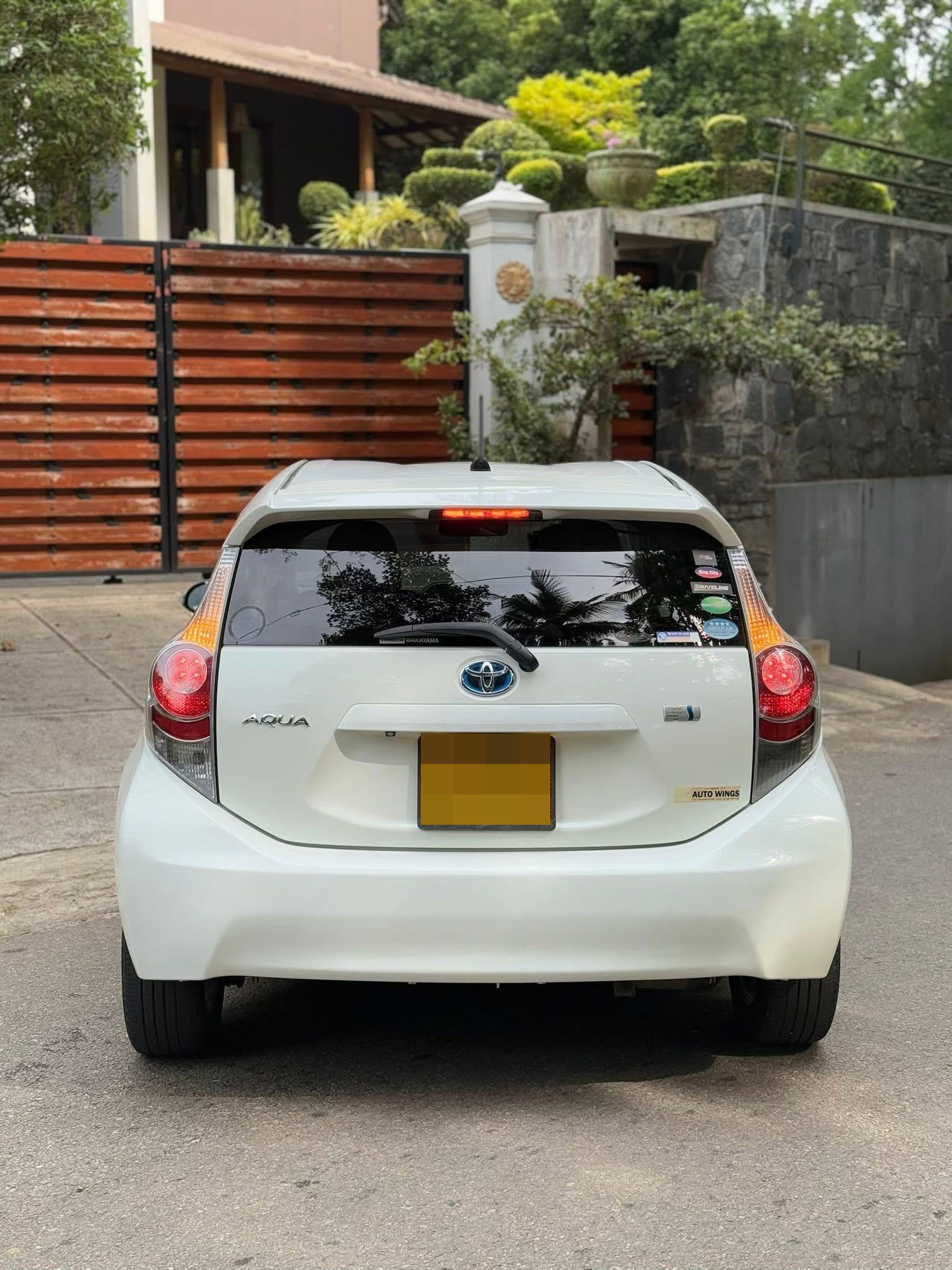 Toyota Aqua 2014 - Used Car sale in Sri Lanka - patpat.lk