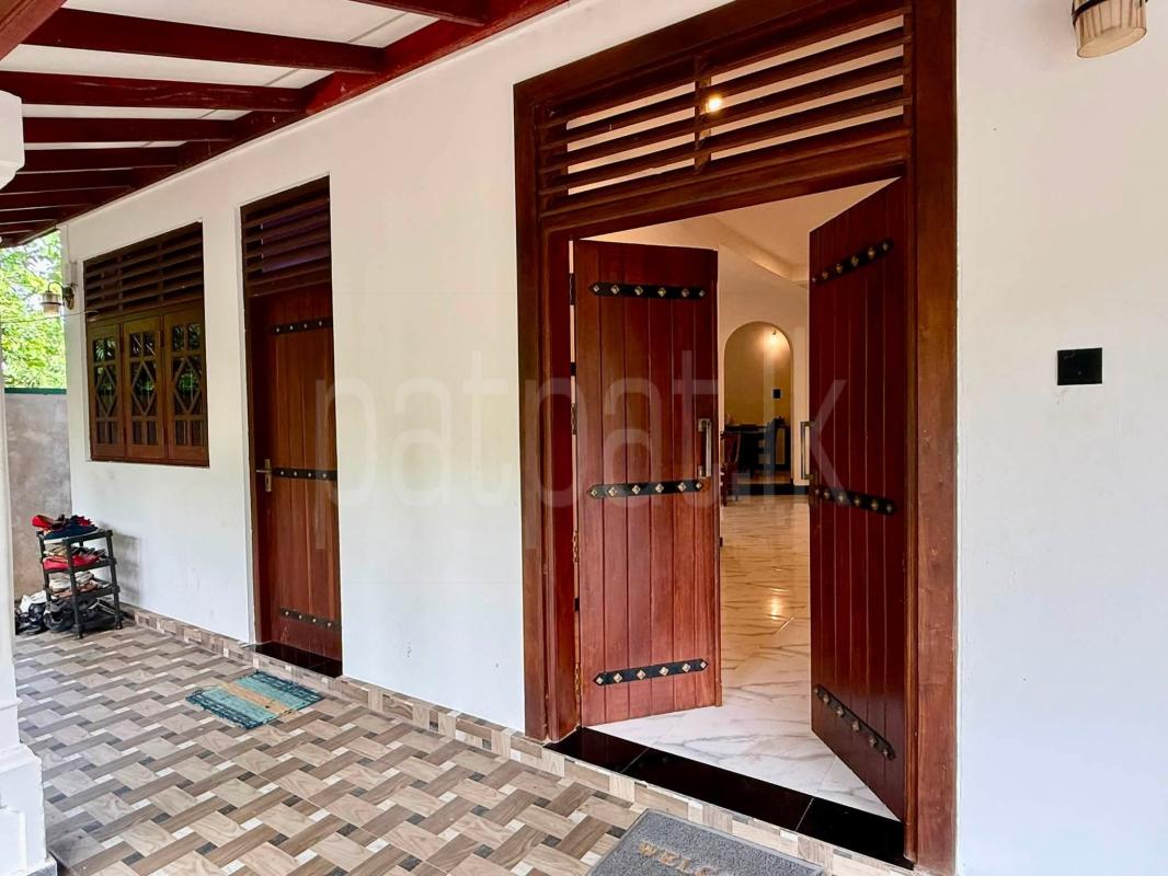 House for Sale in Nittambuwa