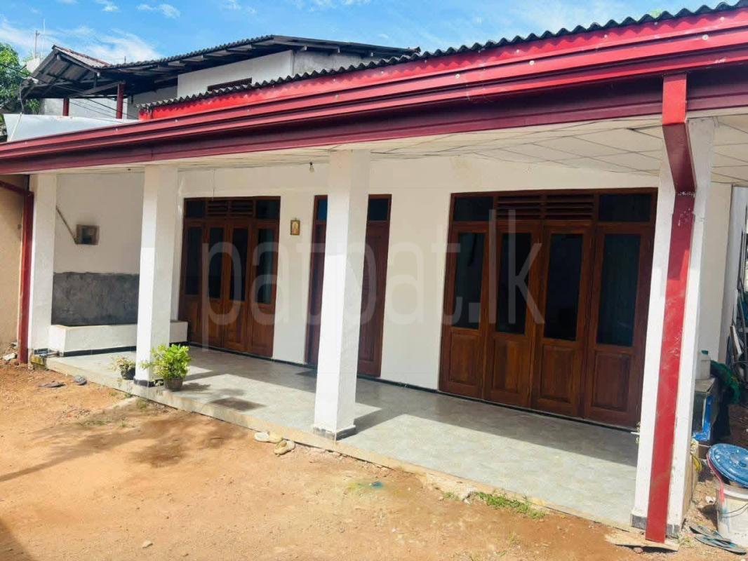 House for Sale in Ragama ads-image-1