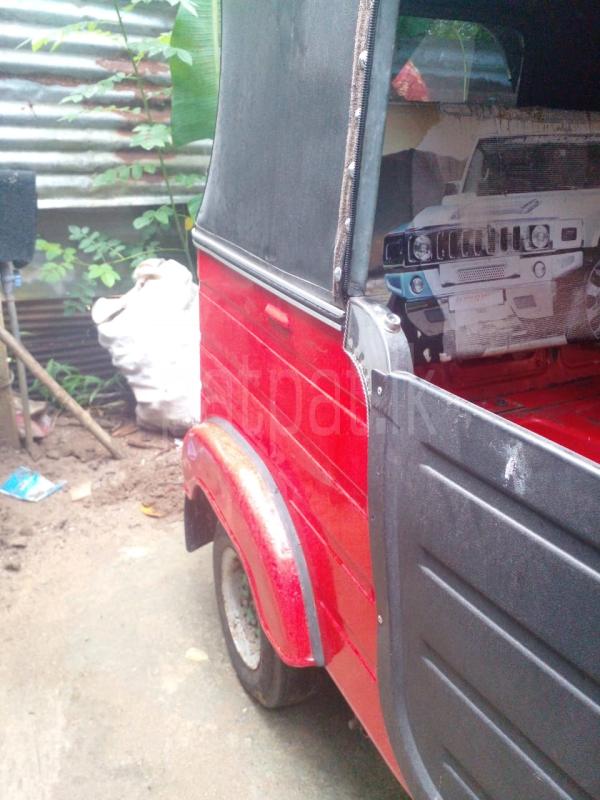 Bajaj 2 stroke 2009 - பயன்படுத்தப்பட்டது முச்சக்கர வண்டி sale in Sri Lanka - patpat.lk