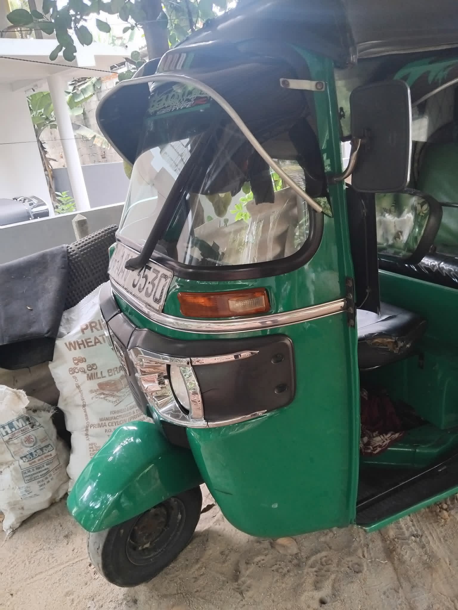 Bajaj Three Wheel 2014 - Used Three wheeler sale in Sri Lanka - patpat.lk